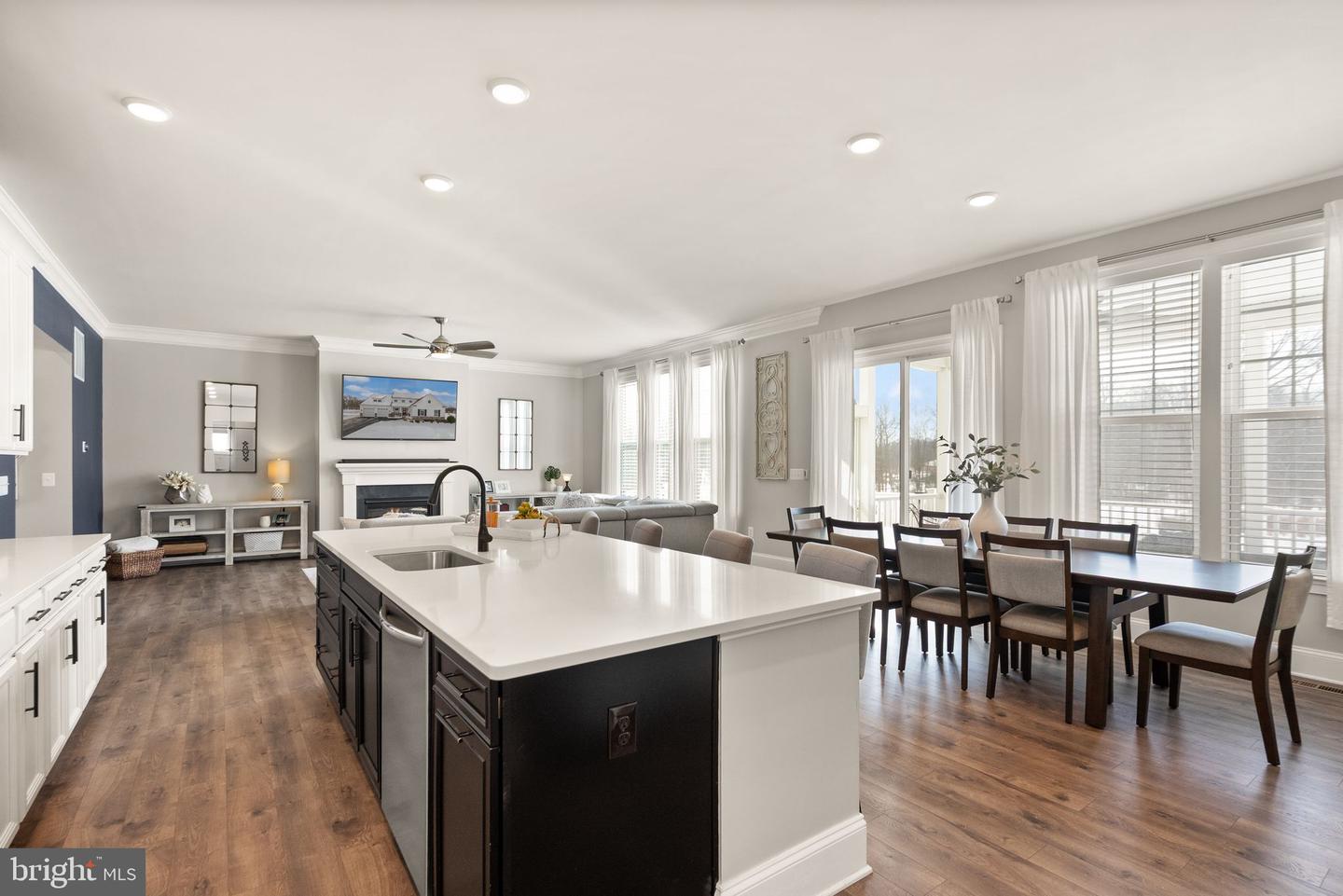 40779 YARROW GROVE PL, ALDIE, Virginia 20105, 5 Bedrooms Bedrooms, ,4 BathroomsBathrooms,Residential,For sale,40779 YARROW GROVE PL,VALO2114404 MLS # VALO2114404