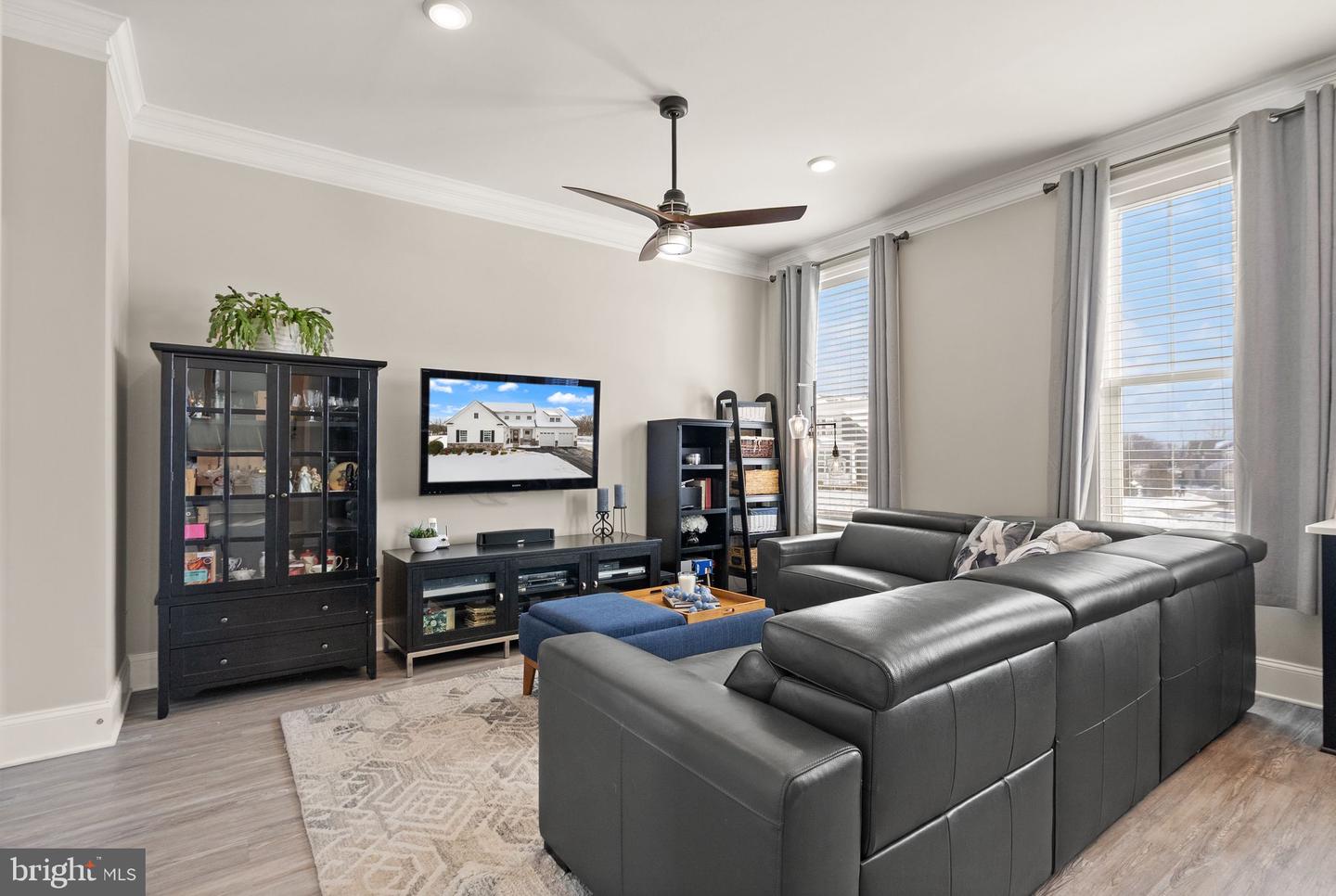 40779 YARROW GROVE PL, ALDIE, Virginia 20105, 5 Bedrooms Bedrooms, ,4 BathroomsBathrooms,Residential,For sale,40779 YARROW GROVE PL,VALO2114404 MLS # VALO2114404