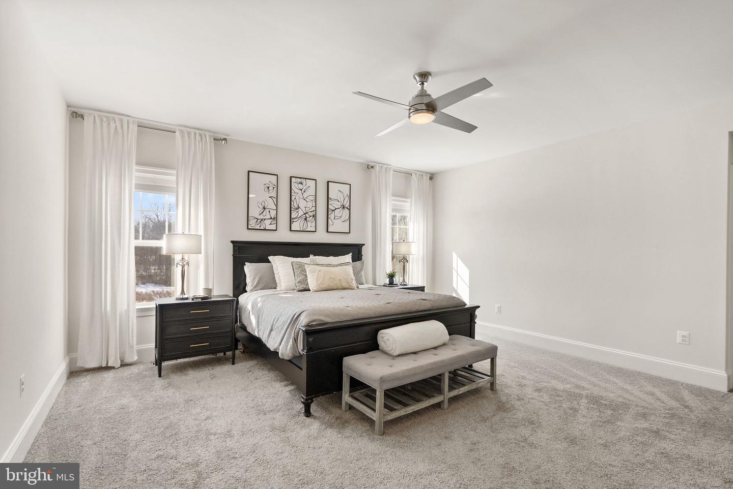 40779 YARROW GROVE PL, ALDIE, Virginia 20105, 5 Bedrooms Bedrooms, ,4 BathroomsBathrooms,Residential,For sale,40779 YARROW GROVE PL,VALO2114404 MLS # VALO2114404