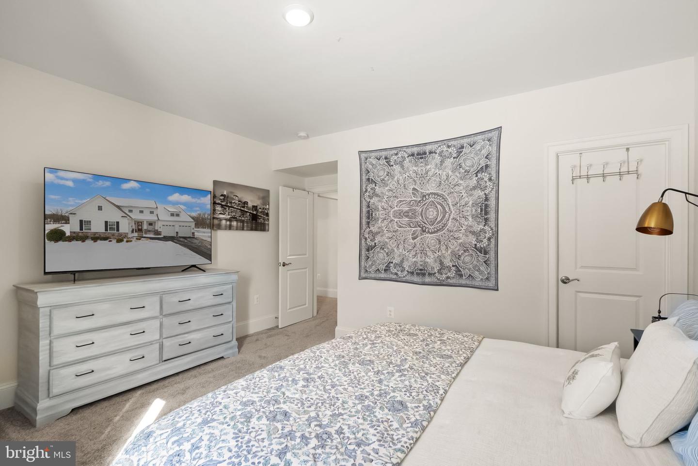 40779 YARROW GROVE PL, ALDIE, Virginia 20105, 5 Bedrooms Bedrooms, ,4 BathroomsBathrooms,Residential,For sale,40779 YARROW GROVE PL,VALO2114404 MLS # VALO2114404