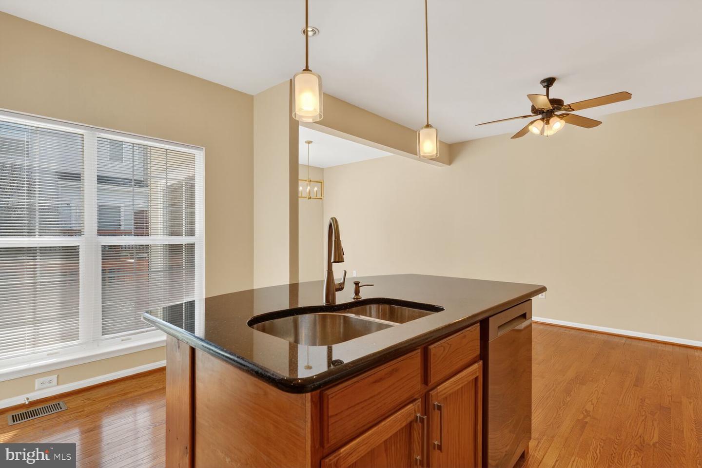 6635 CREEK POINT WAY, ALEXANDRIA, Virginia 22315, 3 Bedrooms Bedrooms, ,3 BathroomsBathrooms,Residential,For sale,6635 CREEK POINT WAY,VAFX2287026 MLS # VAFX2287026