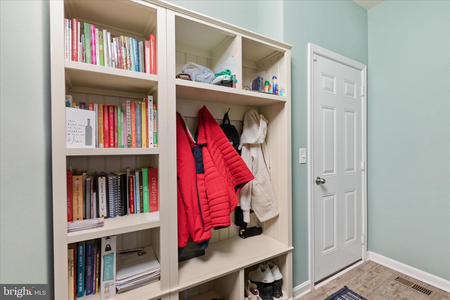 87 ALBATROSS CT, FRONT ROYAL, Virginia 22630, 4 Bedrooms Bedrooms, ,4 BathroomsBathrooms,Residential,For sale,87 ALBATROSS CT,VAWR2013210 MLS # VAWR2013210