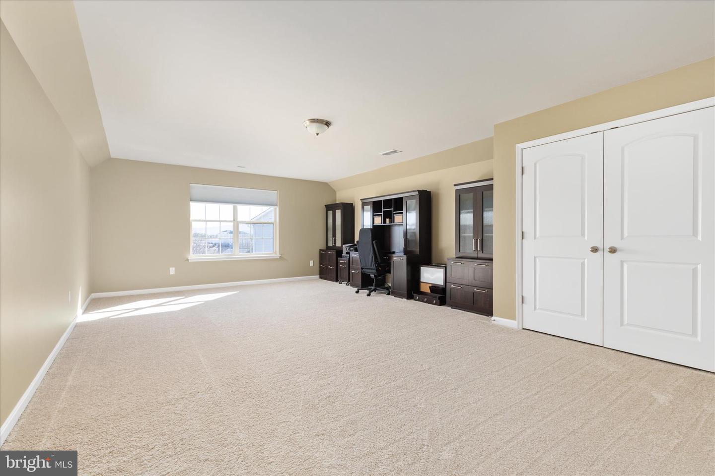 87 ALBATROSS CT, FRONT ROYAL, Virginia 22630, 4 Bedrooms Bedrooms, ,4 BathroomsBathrooms,Residential,For sale,87 ALBATROSS CT,VAWR2013210 MLS # VAWR2013210