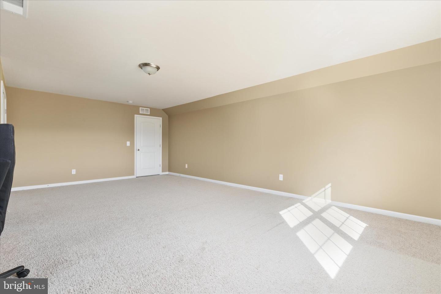 87 ALBATROSS CT, FRONT ROYAL, Virginia 22630, 4 Bedrooms Bedrooms, ,4 BathroomsBathrooms,Residential,For sale,87 ALBATROSS CT,VAWR2013210 MLS # VAWR2013210