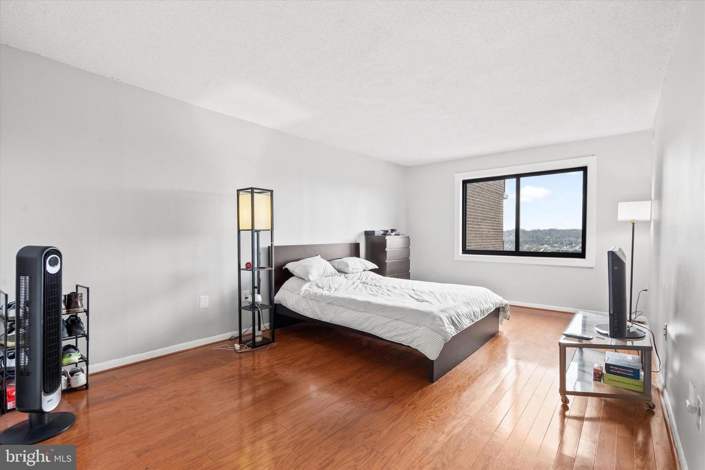 200 N PICKETT ST #1013, ALEXANDRIA, Virginia 22304, 2 Bedrooms Bedrooms, ,2 BathroomsBathrooms,Residential,For sale,200 N PICKETT ST #1013,VAAX2053446 MLS # VAAX2053446