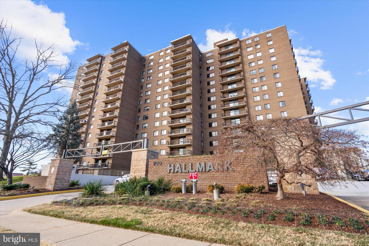 200 N PICKETT ST #1013, ALEXANDRIA, Virginia 22304, 2 Bedrooms Bedrooms, ,2 BathroomsBathrooms,Residential,For sale,200 N PICKETT ST #1013,VAAX2053446 MLS # VAAX2053446