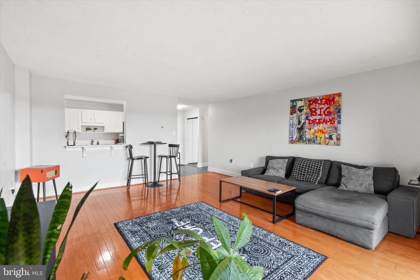 200 N PICKETT ST #1013, ALEXANDRIA, Virginia 22304, 2 Bedrooms Bedrooms, ,2 BathroomsBathrooms,Residential,For sale,200 N PICKETT ST #1013,VAAX2053446 MLS # VAAX2053446