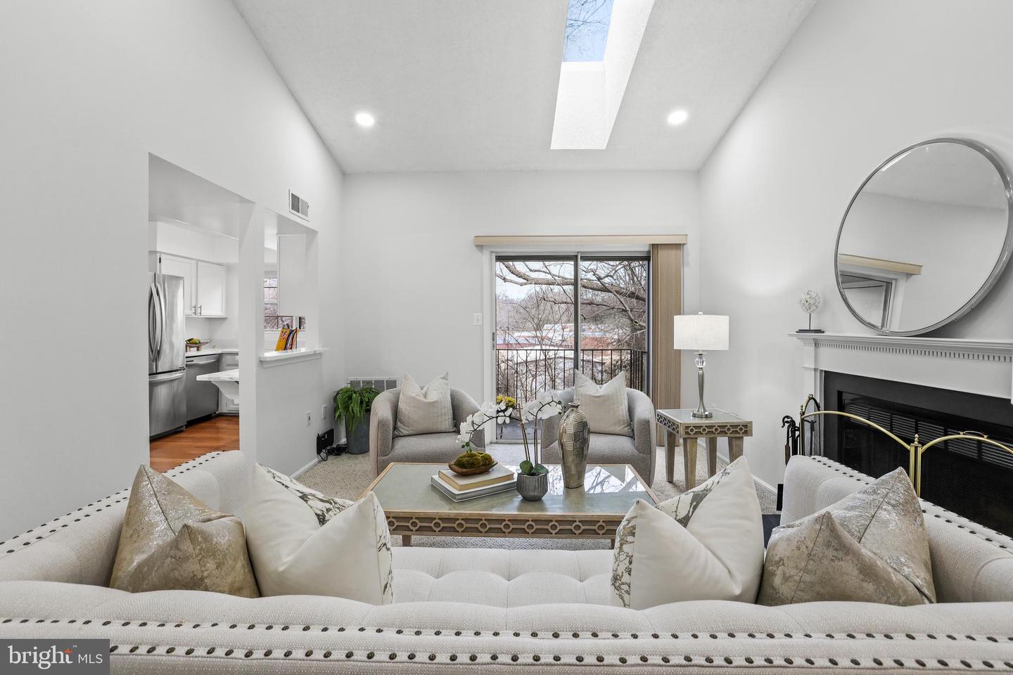 7748 NEW PROVIDENCE DR #85, FALLS CHURCH, Virginia 22042, 1 Bedroom Bedrooms, ,1 BathroomBathrooms,Residential,For sale,7748 NEW PROVIDENCE DR #85,VAFX2287048 MLS # VAFX2287048