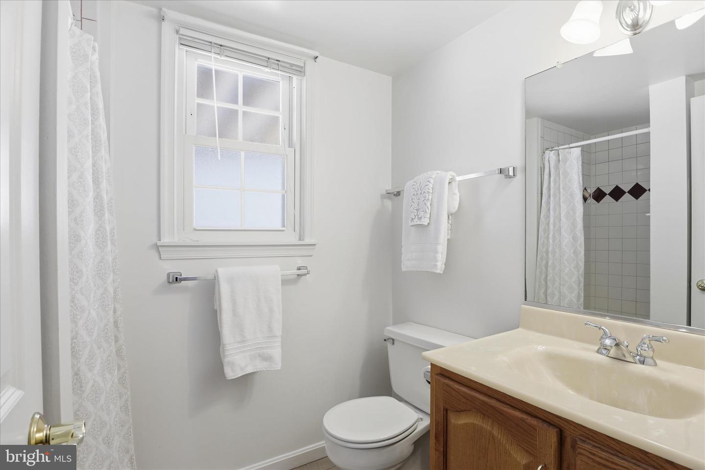 3519 WOODBURN RD, ANNANDALE, Virginia 22003, 4 Bedrooms Bedrooms, 7 Rooms Rooms,3 BathroomsBathrooms,Residential,For sale,3519 WOODBURN RD,VAFX2287108 MLS # VAFX2287108 3519 WOODBURN RD, ANNANDALE, Virginia 22003, 4 Bedrooms Bedrooms, 7 Rooms Rooms,3 BathroomsBathrooms,Residential,For sale,3519 WOODBURN RD,VAFX2287108 MLS # VAFX2287108