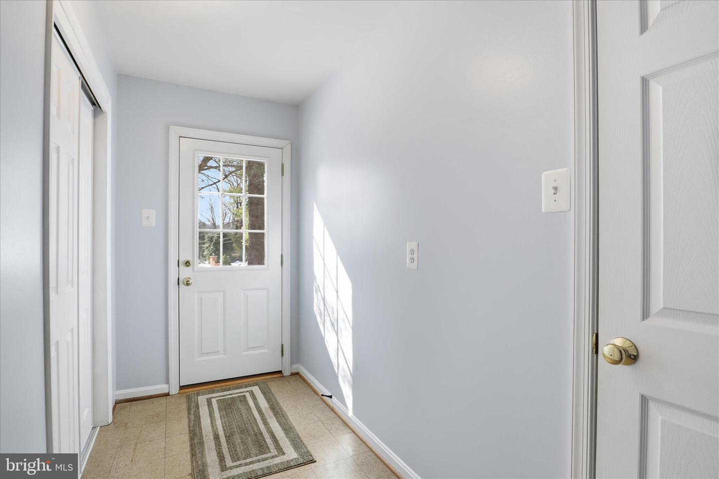 3519 WOODBURN RD, ANNANDALE, Virginia 22003, 4 Bedrooms Bedrooms, 7 Rooms Rooms,3 BathroomsBathrooms,Residential,For sale,3519 WOODBURN RD,VAFX2287108 MLS # VAFX2287108 3519 WOODBURN RD, ANNANDALE, Virginia 22003, 4 Bedrooms Bedrooms, 7 Rooms Rooms,3 BathroomsBathrooms,Residential,For sale,3519 WOODBURN RD,VAFX2287108 MLS # VAFX2287108