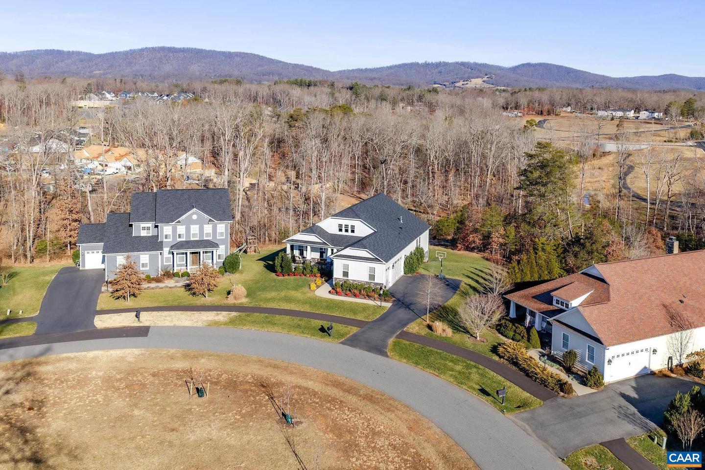 2744 LOCKERBIE LN, KESWICK, Virginia 22947, 5 Bedrooms Bedrooms, ,3 BathroomsBathrooms,Residential,For sale,2744 LOCKERBIE LN,672733 MLS # 672733