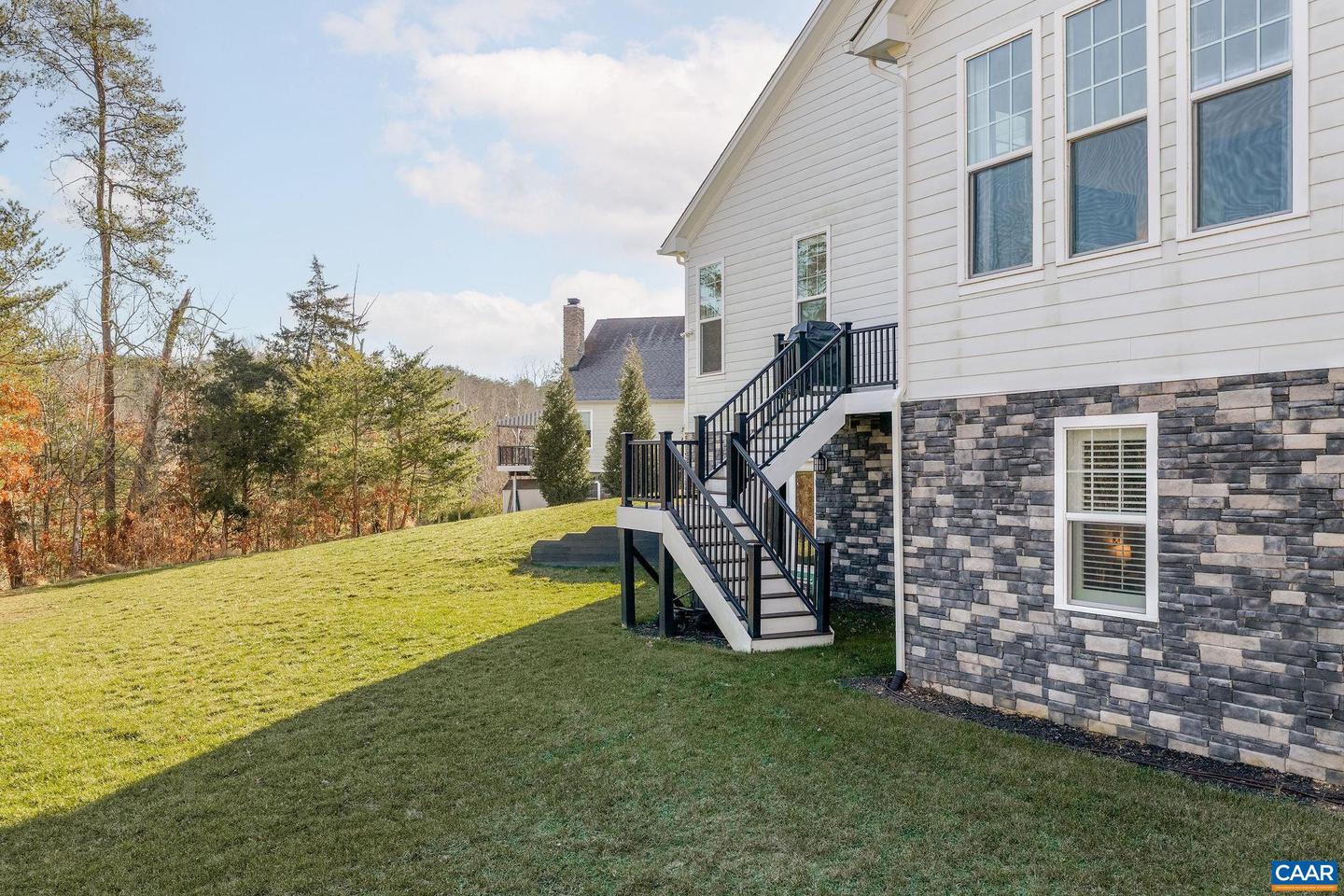 2744 LOCKERBIE LN, KESWICK, Virginia 22947, 5 Bedrooms Bedrooms, ,3 BathroomsBathrooms,Residential,For sale,2744 LOCKERBIE LN,672733 MLS # 672733