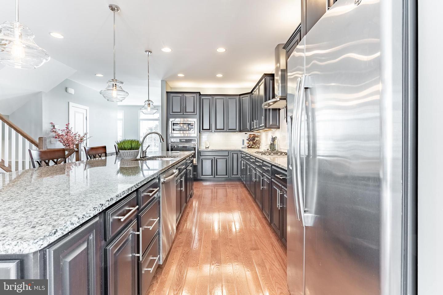 7921 CULLODEN CREST LN, GAINESVILLE, Virginia 20155, 3 Bedrooms Bedrooms, ,3 BathroomsBathrooms,Residential,For sale,7921 CULLODEN CREST LN,VAPW2111094 MLS # VAPW2111094