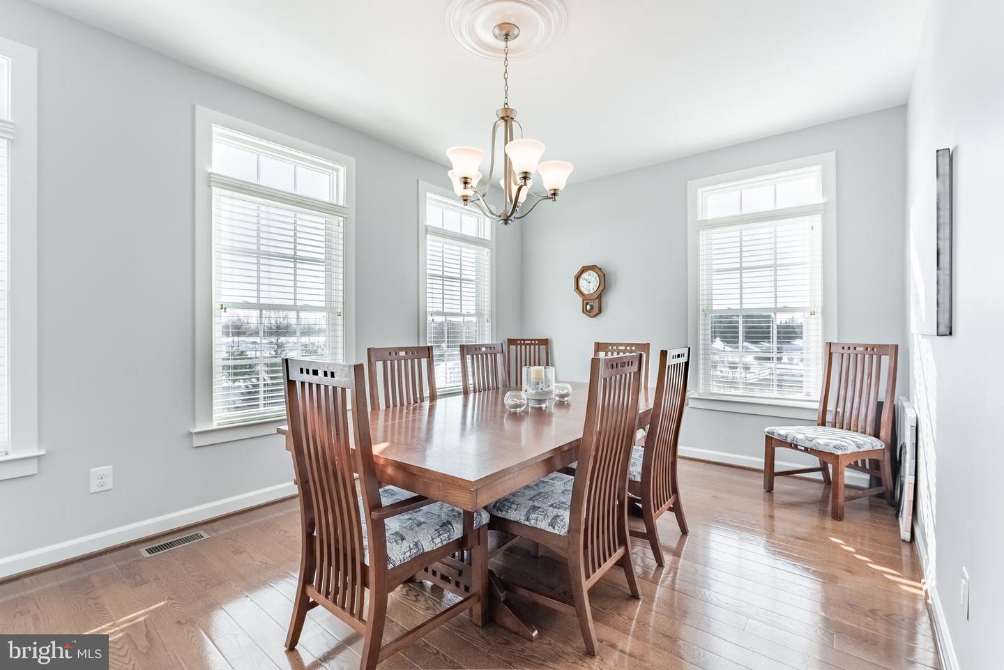 7921 CULLODEN CREST LN, GAINESVILLE, Virginia 20155, 3 Bedrooms Bedrooms, ,3 BathroomsBathrooms,Residential,For sale,7921 CULLODEN CREST LN,VAPW2111094 MLS # VAPW2111094