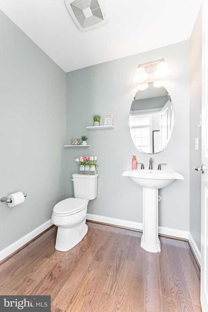 7921 CULLODEN CREST LN, GAINESVILLE, Virginia 20155, 3 Bedrooms Bedrooms, ,3 BathroomsBathrooms,Residential,For sale,7921 CULLODEN CREST LN,VAPW2111094 MLS # VAPW2111094