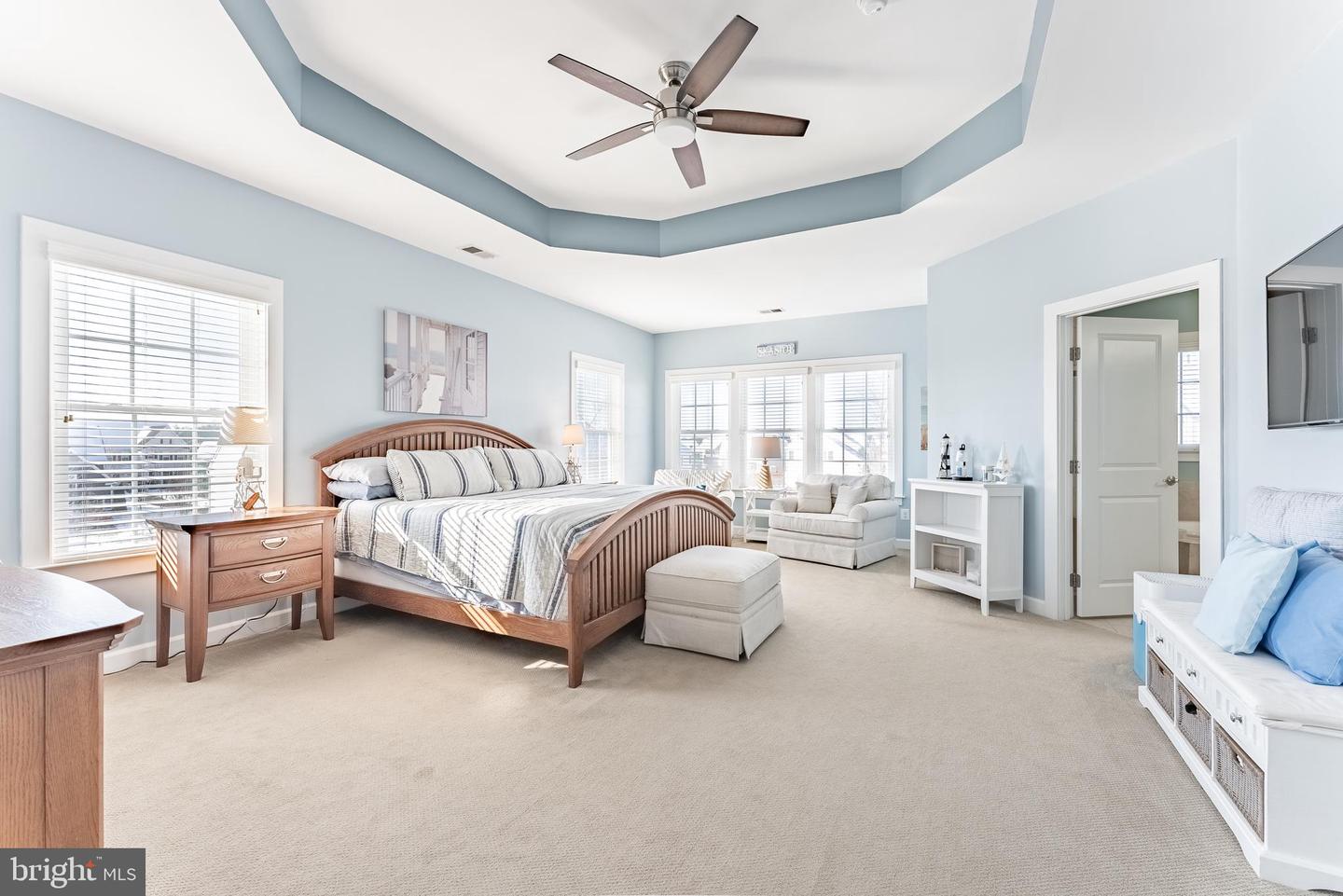 7921 CULLODEN CREST LN, GAINESVILLE, Virginia 20155, 3 Bedrooms Bedrooms, ,3 BathroomsBathrooms,Residential,For sale,7921 CULLODEN CREST LN,VAPW2111094 MLS # VAPW2111094