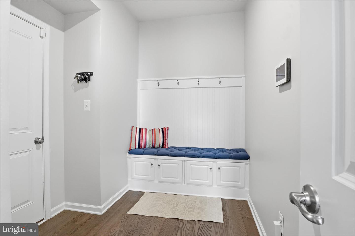 12433 SOUTHINGTON DR, WOODBRIDGE, Virginia 22192, 5 Bedrooms Bedrooms, ,4 BathroomsBathrooms,Residential,For sale,12433 SOUTHINGTON DR,VAPW2111016 MLS # VAPW2111016