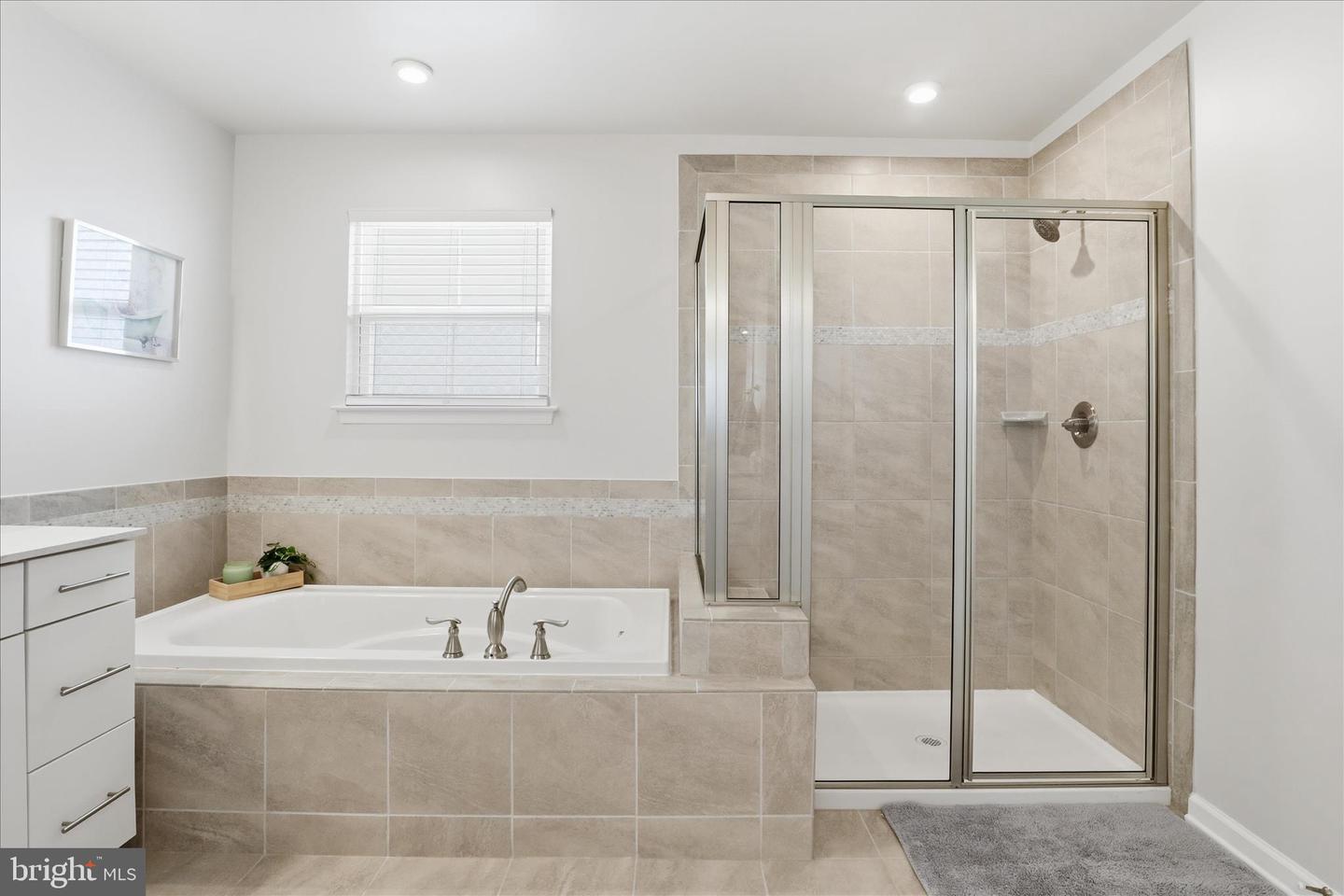 12433 SOUTHINGTON DR, WOODBRIDGE, Virginia 22192, 5 Bedrooms Bedrooms, ,4 BathroomsBathrooms,Residential,For sale,12433 SOUTHINGTON DR,VAPW2111016 MLS # VAPW2111016