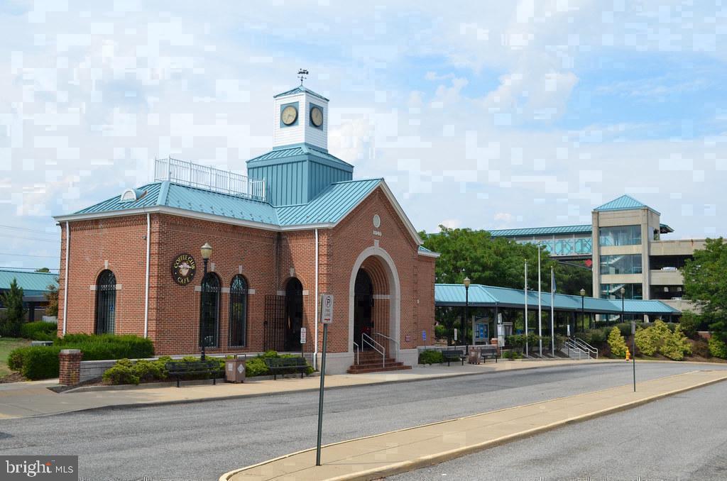 12433 SOUTHINGTON DR, WOODBRIDGE, Virginia 22192, 5 Bedrooms Bedrooms, ,4 BathroomsBathrooms,Residential,For sale,12433 SOUTHINGTON DR,VAPW2111016 MLS # VAPW2111016