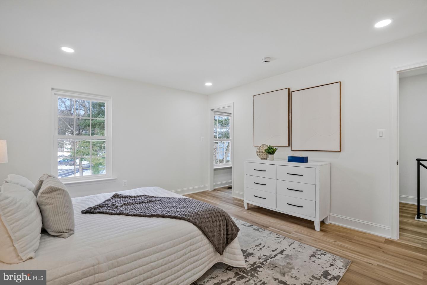 6143 GREEN HOLLOW CT, SPRINGFIELD, Virginia 22152, 3 Bedrooms Bedrooms, ,3 BathroomsBathrooms,Residential,For sale,6143 GREEN HOLLOW CT,VAFX2287174 MLS # VAFX2287174