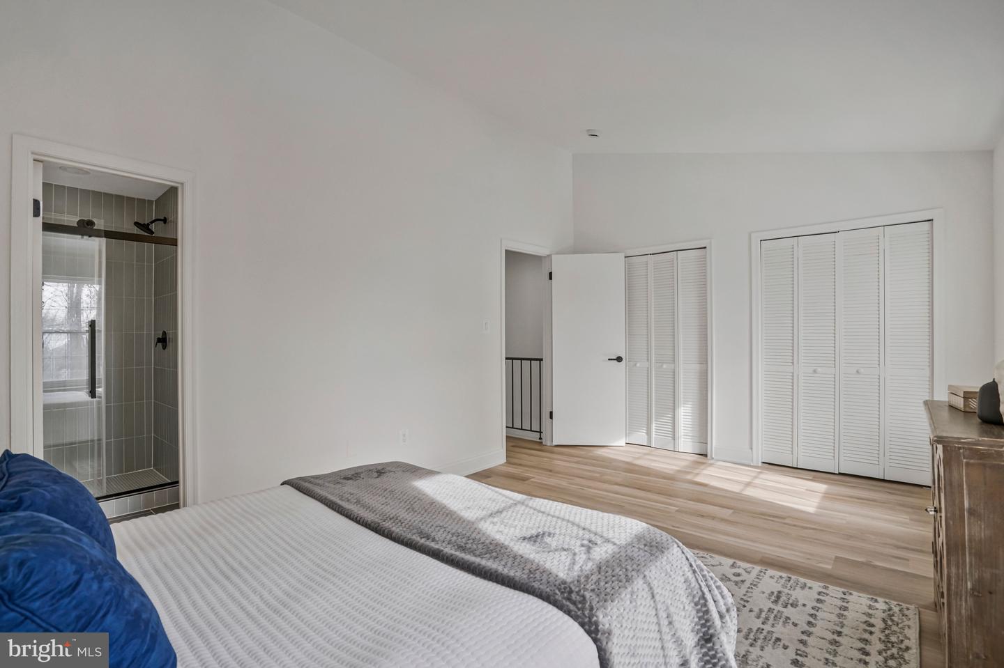 6143 GREEN HOLLOW CT, SPRINGFIELD, Virginia 22152, 3 Bedrooms Bedrooms, ,3 BathroomsBathrooms,Residential,For sale,6143 GREEN HOLLOW CT,VAFX2287174 MLS # VAFX2287174