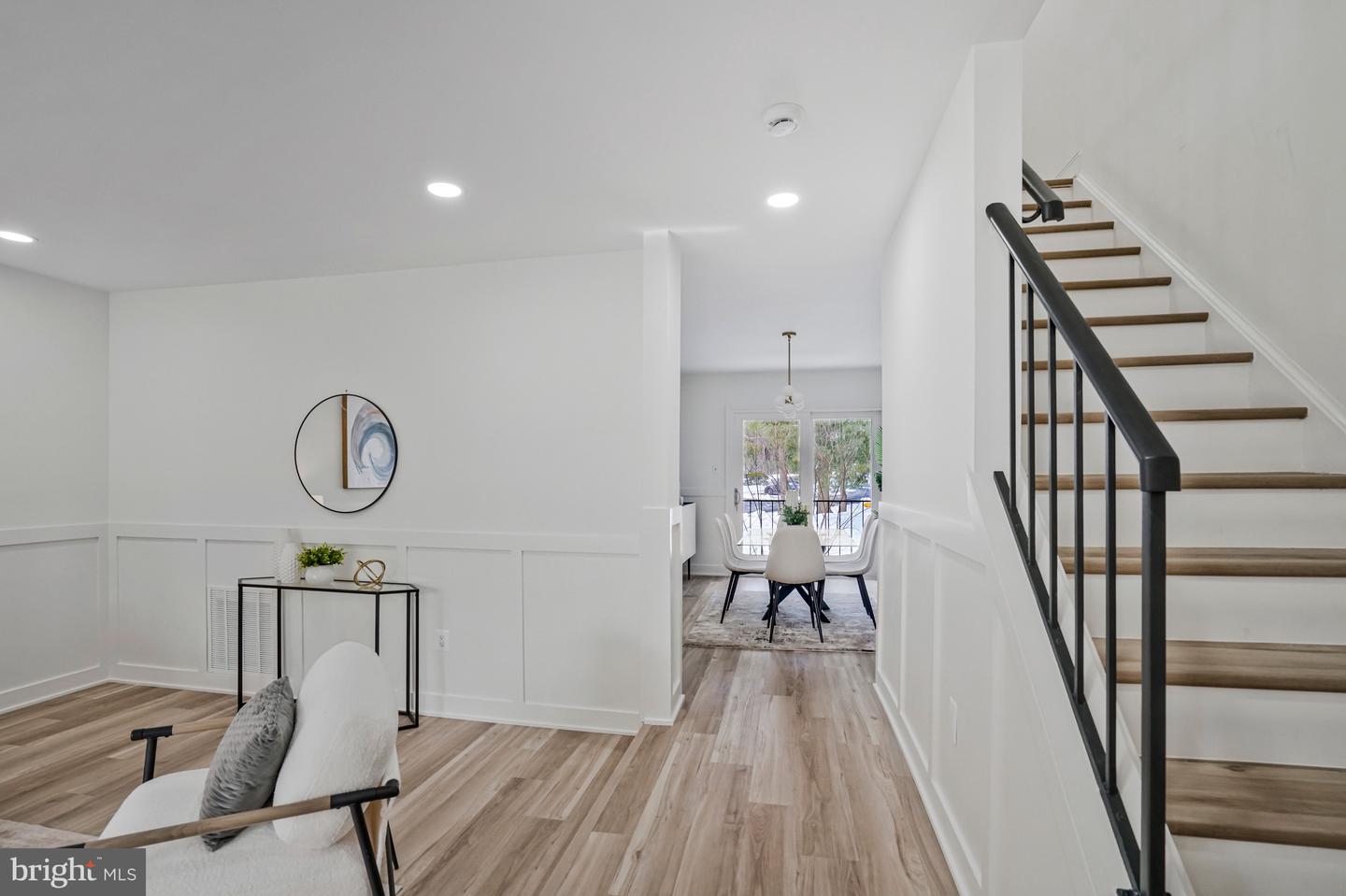 6143 GREEN HOLLOW CT, SPRINGFIELD, Virginia 22152, 3 Bedrooms Bedrooms, ,3 BathroomsBathrooms,Residential,For sale,6143 GREEN HOLLOW CT,VAFX2287174 MLS # VAFX2287174