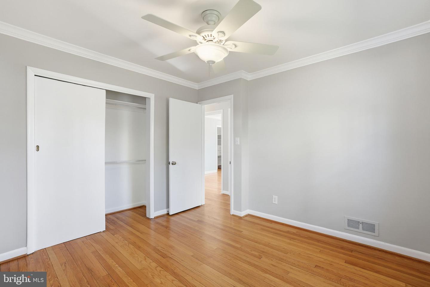 1808 N JOHNSON ST, ARLINGTON, Virginia 22207, 4 Bedrooms Bedrooms, ,2 BathroomsBathrooms,Residential,For sale,1808 N JOHNSON ST,VAAR2067988 MLS # VAAR2067988