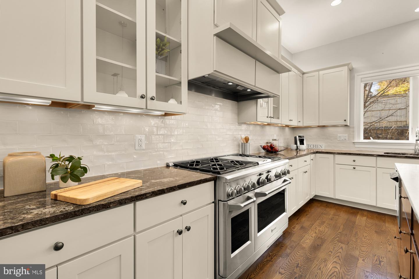 2012 N GREENBRIER ST, ARLINGTON, Virginia 22205, 5 Bedrooms Bedrooms, ,4 BathroomsBathrooms,Residential,For sale,2012 N GREENBRIER ST,VAAR2067996 MLS # VAAR2067996