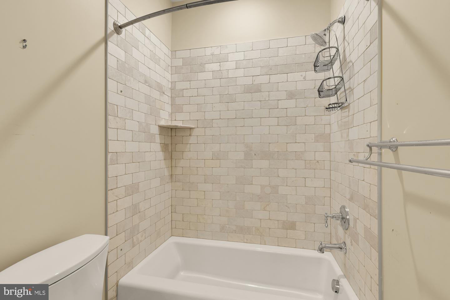 2012 N GREENBRIER ST, ARLINGTON, Virginia 22205, 5 Bedrooms Bedrooms, ,4 BathroomsBathrooms,Residential,For sale,2012 N GREENBRIER ST,VAAR2067996 MLS # VAAR2067996