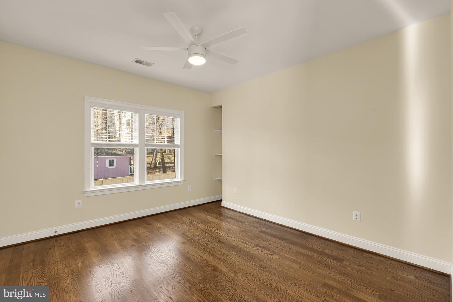 2012 N GREENBRIER ST, ARLINGTON, Virginia 22205, 5 Bedrooms Bedrooms, ,4 BathroomsBathrooms,Residential,For sale,2012 N GREENBRIER ST,VAAR2067996 MLS # VAAR2067996