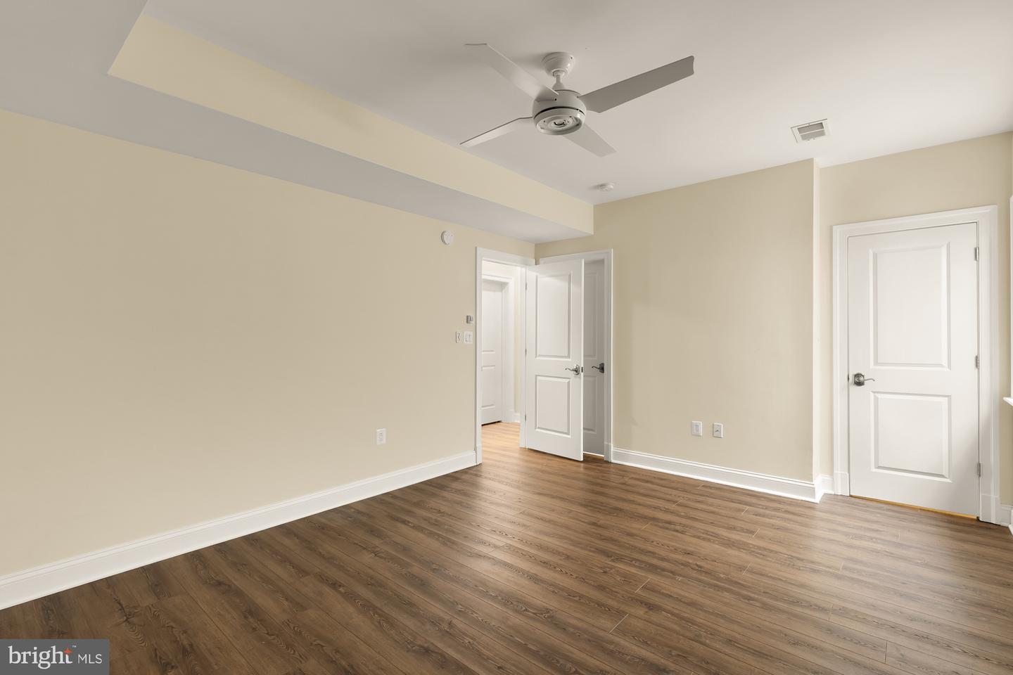 2012 N GREENBRIER ST, ARLINGTON, Virginia 22205, 5 Bedrooms Bedrooms, ,4 BathroomsBathrooms,Residential,For sale,2012 N GREENBRIER ST,VAAR2067996 MLS # VAAR2067996