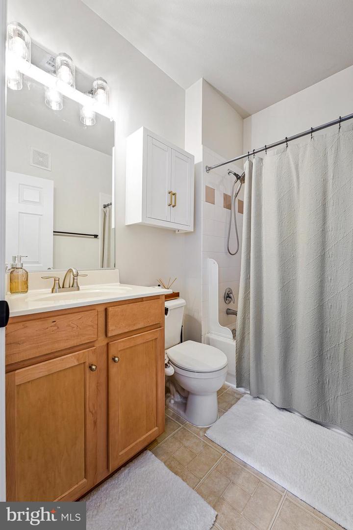 13405-T CONNOR DR #T, CENTREVILLE, Virginia 20120, 2 Bedrooms Bedrooms, ,2 BathroomsBathrooms,Residential,For sale,13405-T CONNOR DR #T,VAFX2287038 MLS # VAFX2287038