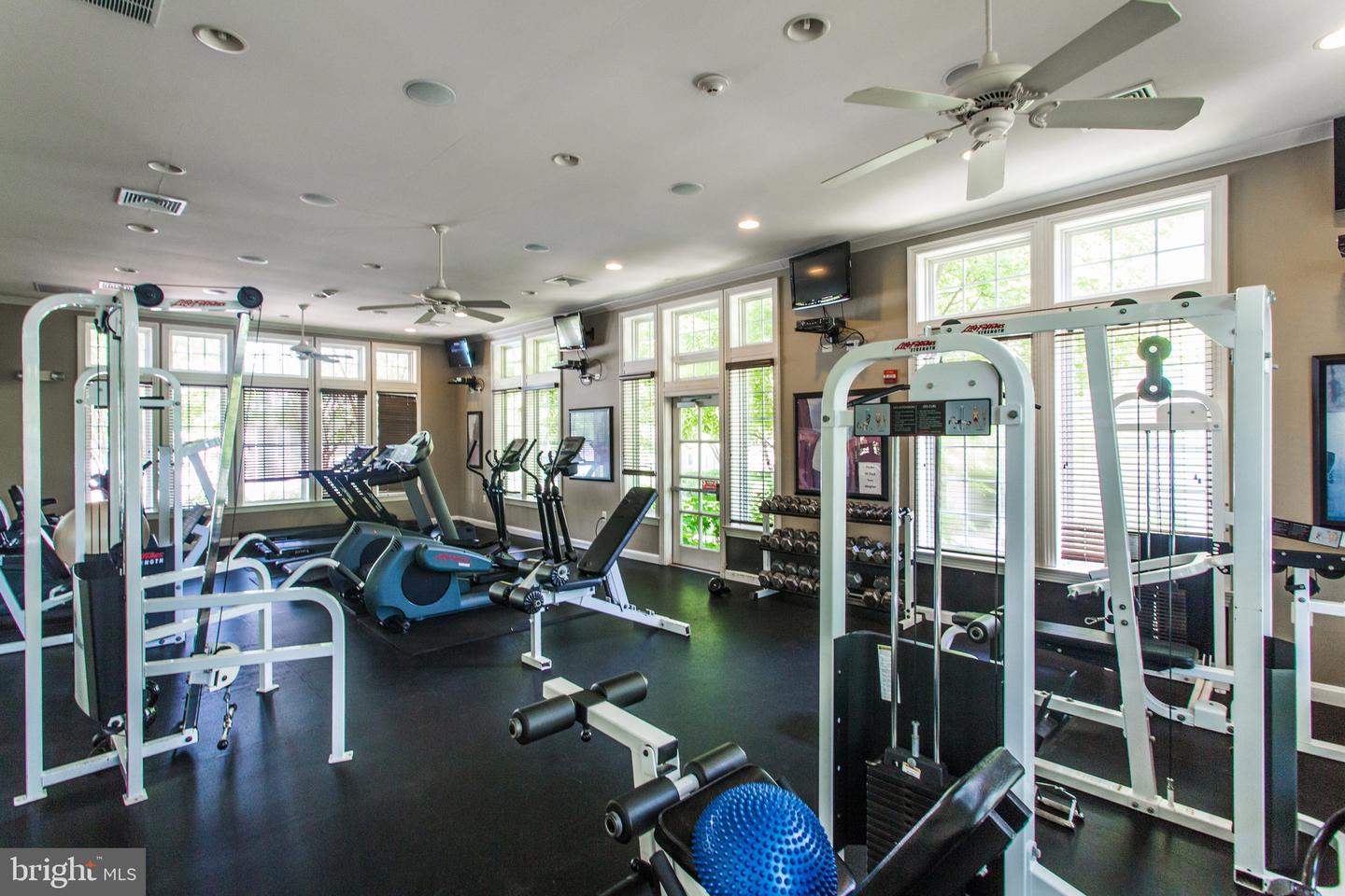 13405-T CONNOR DR #T, CENTREVILLE, Virginia 20120, 2 Bedrooms Bedrooms, ,2 BathroomsBathrooms,Residential,For sale,13405-T CONNOR DR #T,VAFX2287038 MLS # VAFX2287038