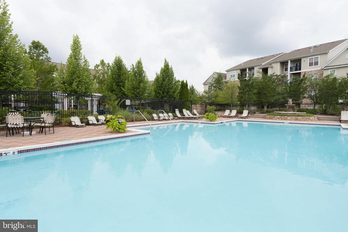 13405-T CONNOR DR #T, CENTREVILLE, Virginia 20120, 2 Bedrooms Bedrooms, ,2 BathroomsBathrooms,Residential,For sale,13405-T CONNOR DR #T,VAFX2287038 MLS # VAFX2287038