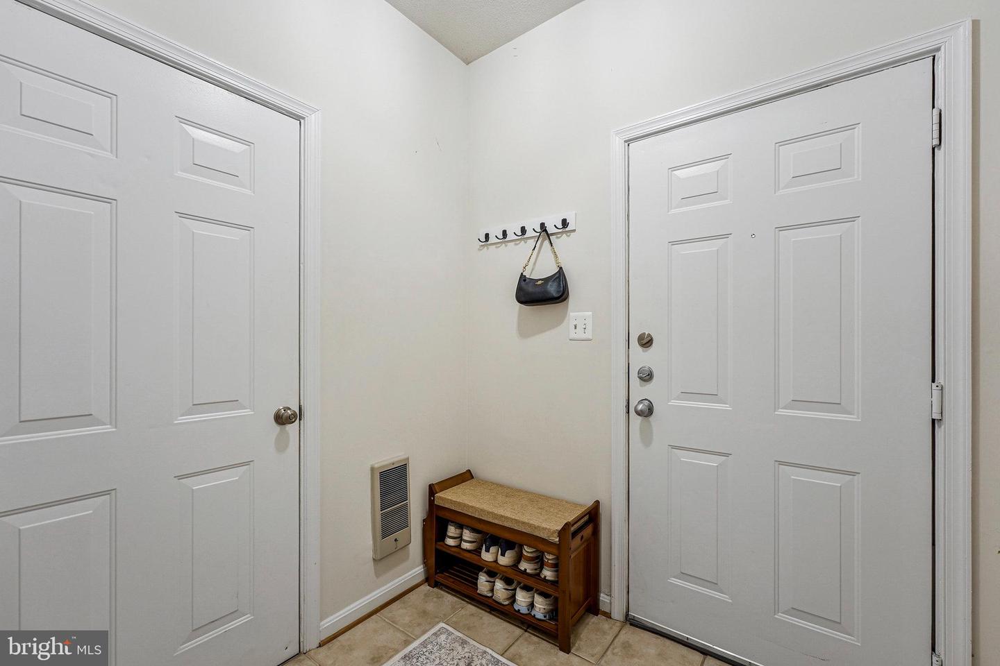 13405-T CONNOR DR #T, CENTREVILLE, Virginia 20120, 2 Bedrooms Bedrooms, ,2 BathroomsBathrooms,Residential,For sale,13405-T CONNOR DR #T,VAFX2287038 MLS # VAFX2287038