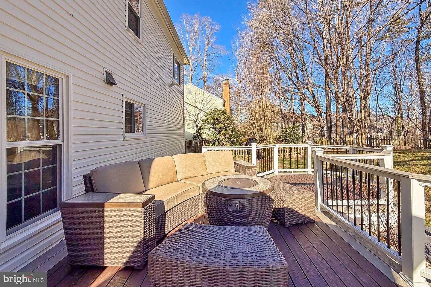 11963 HEDGES RUN DR, WOODBRIDGE, Virginia 22192, 4 Bedrooms Bedrooms, ,2 BathroomsBathrooms,Residential,For sale,11963 HEDGES RUN DR,VAPW2111030 MLS # VAPW2111030