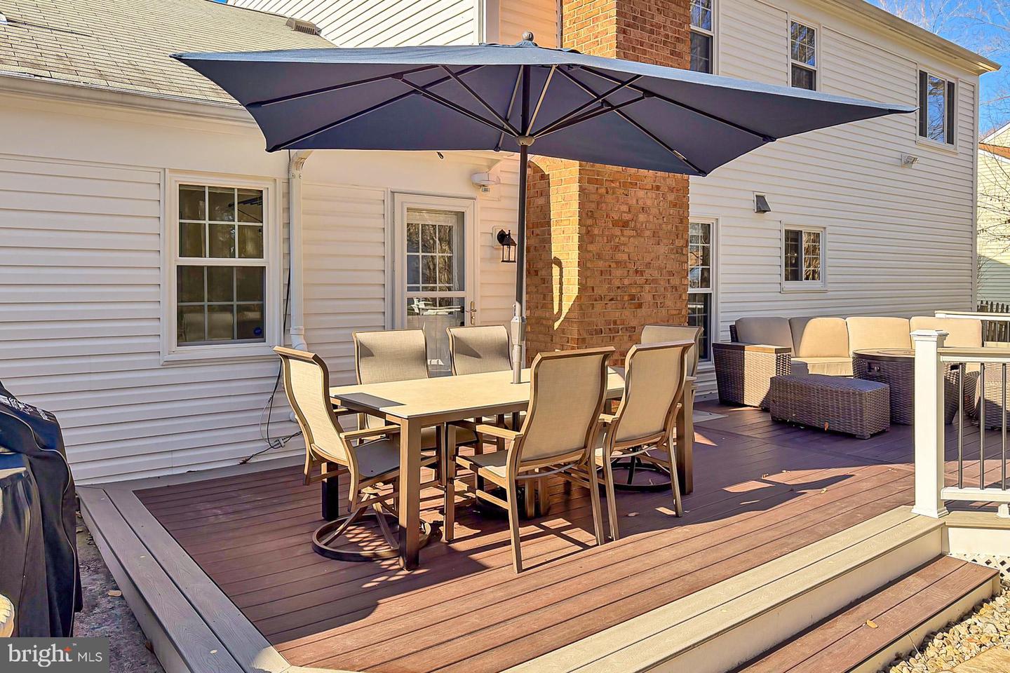 11963 HEDGES RUN DR, WOODBRIDGE, Virginia 22192, 4 Bedrooms Bedrooms, ,2 BathroomsBathrooms,Residential,For sale,11963 HEDGES RUN DR,VAPW2111030 MLS # VAPW2111030