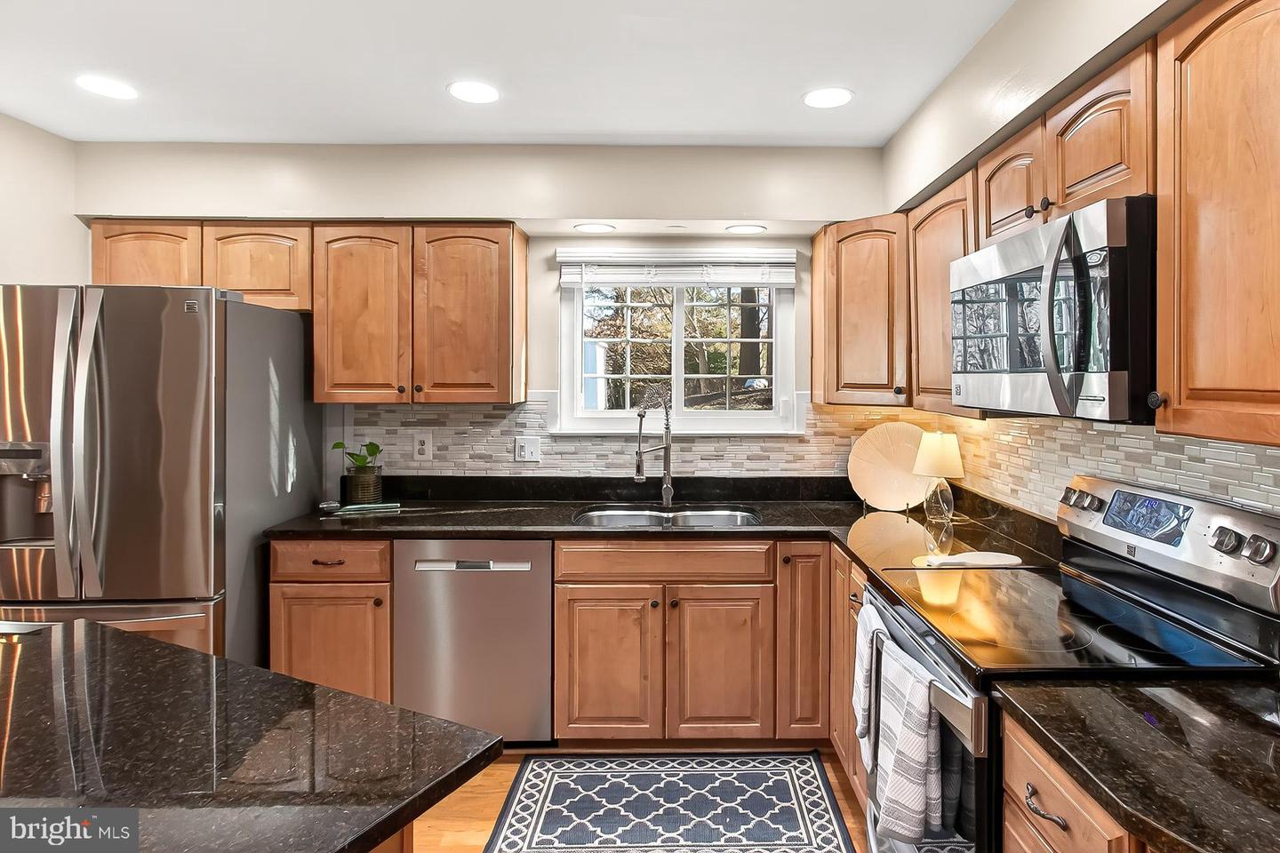 11963 HEDGES RUN DR, WOODBRIDGE, Virginia 22192, 4 Bedrooms Bedrooms, ,2 BathroomsBathrooms,Residential,For sale,11963 HEDGES RUN DR,VAPW2111030 MLS # VAPW2111030