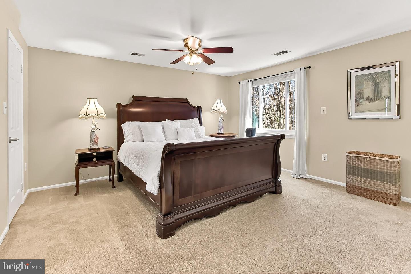 11963 HEDGES RUN DR, WOODBRIDGE, Virginia 22192, 4 Bedrooms Bedrooms, ,2 BathroomsBathrooms,Residential,For sale,11963 HEDGES RUN DR,VAPW2111030 MLS # VAPW2111030