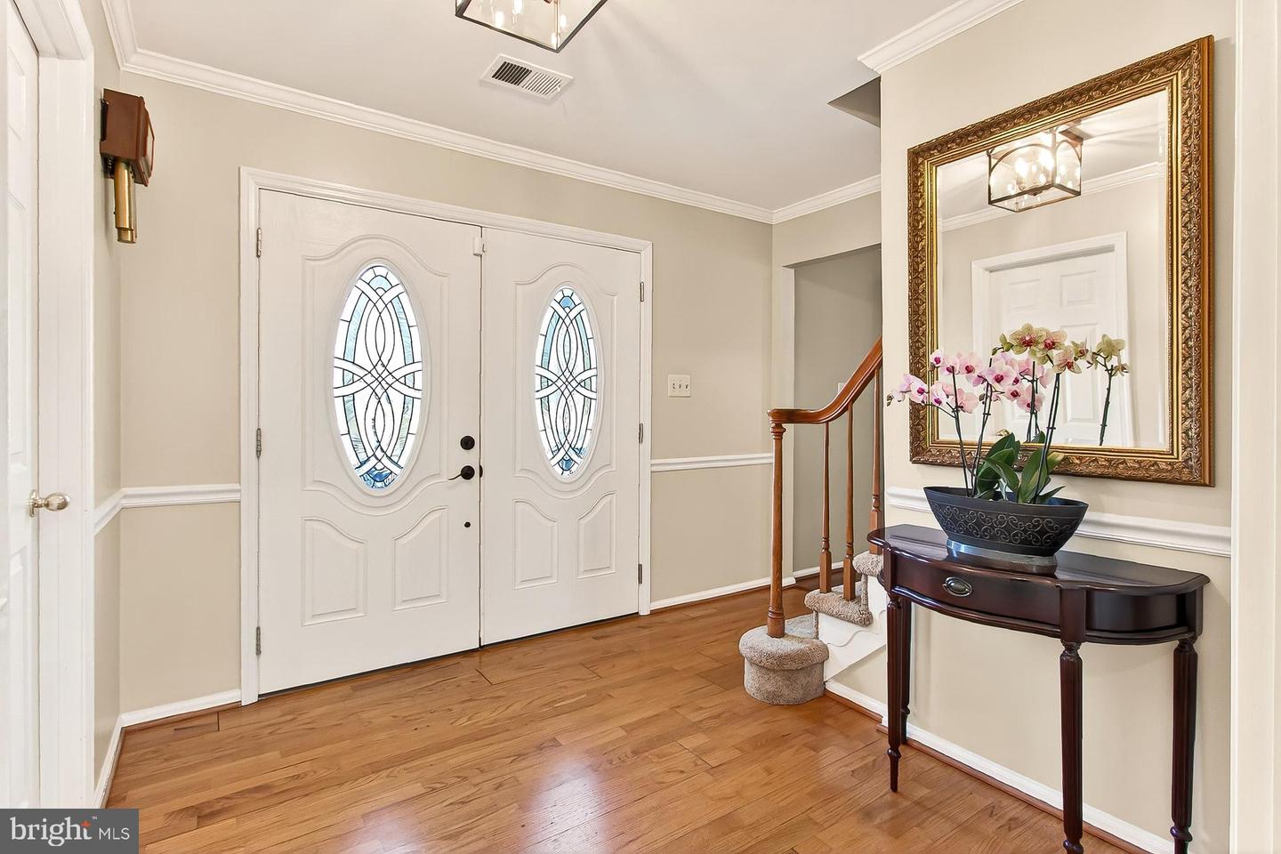 11963 HEDGES RUN DR, WOODBRIDGE, Virginia 22192, 4 Bedrooms Bedrooms, ,2 BathroomsBathrooms,Residential,For sale,11963 HEDGES RUN DR,VAPW2111030 MLS # VAPW2111030