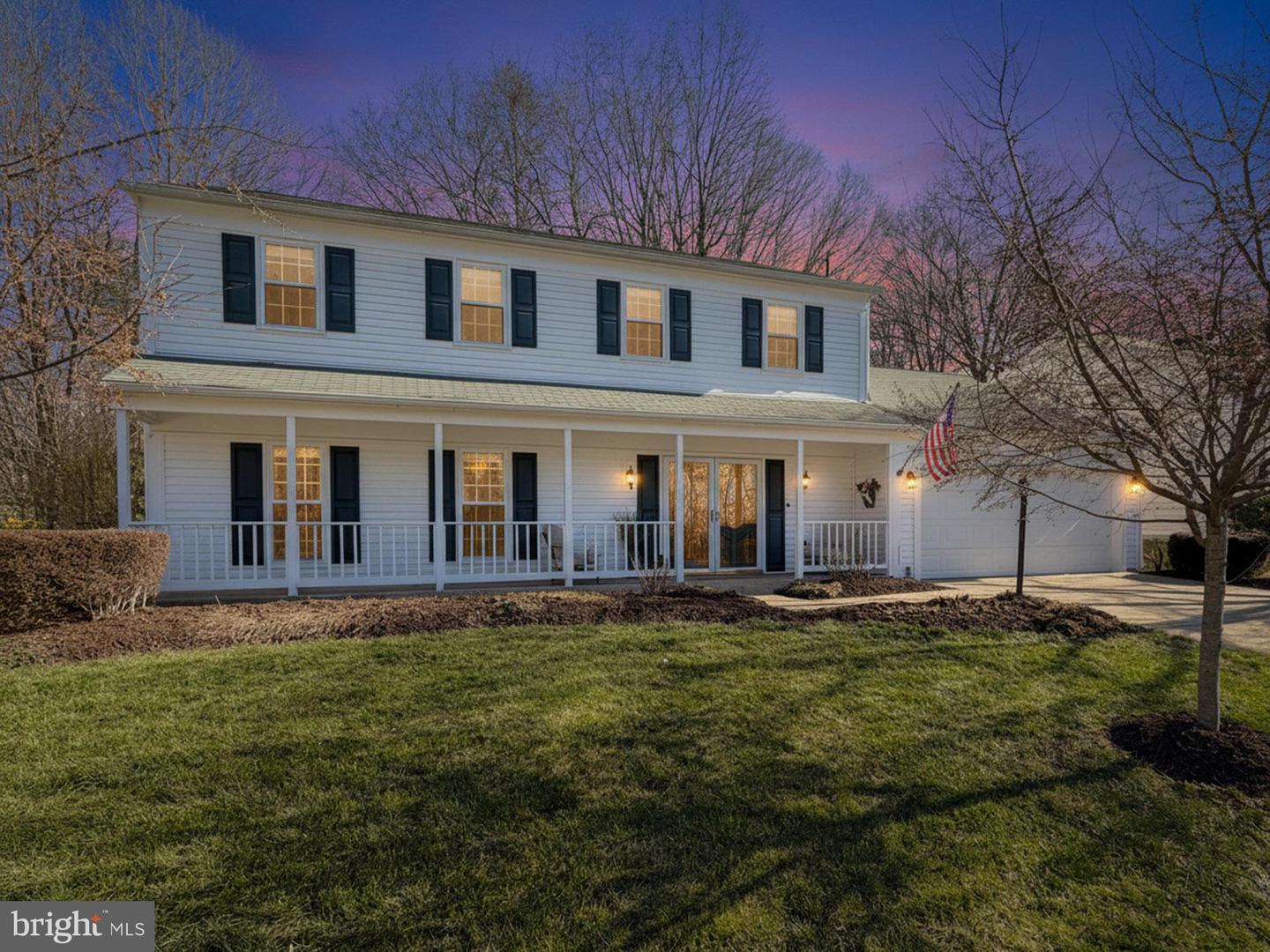 11963 HEDGES RUN DR, WOODBRIDGE, Virginia 22192, 4 Bedrooms Bedrooms, ,2 BathroomsBathrooms,Residential,For sale,11963 HEDGES RUN DR,VAPW2111030 MLS # VAPW2111030