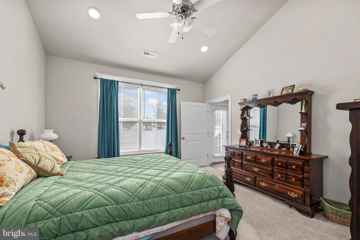 5712 FINLEY ROSE CT, FREDERICKSBURG, Virginia 22407, 3 Bedrooms Bedrooms, ,2 BathroomsBathrooms,Residential,For sale,5712 FINLEY ROSE CT,VASP2038794 MLS # VASP2038794