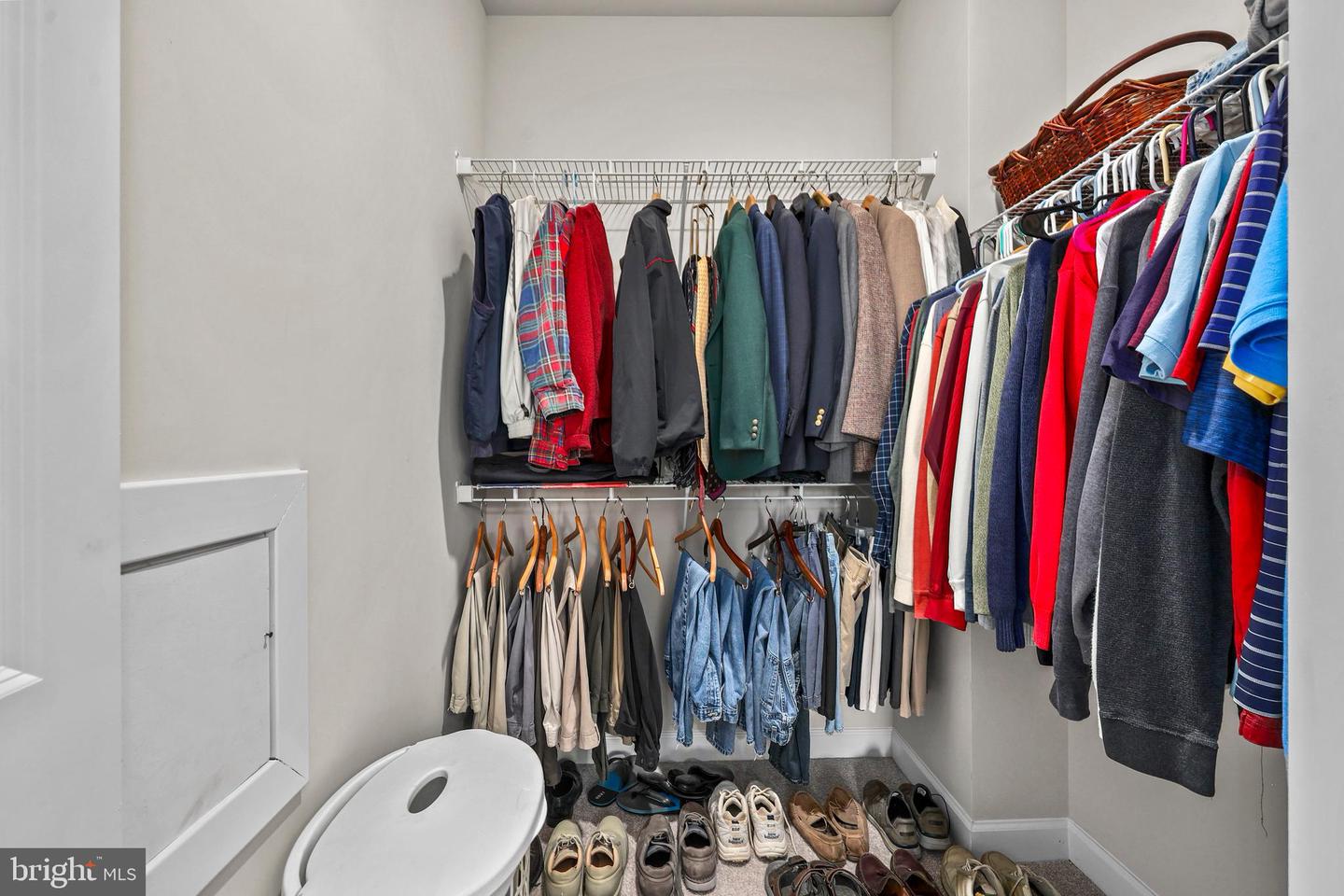 5712 FINLEY ROSE CT, FREDERICKSBURG, Virginia 22407, 3 Bedrooms Bedrooms, ,2 BathroomsBathrooms,Residential,For sale,5712 FINLEY ROSE CT,VASP2038794 MLS # VASP2038794