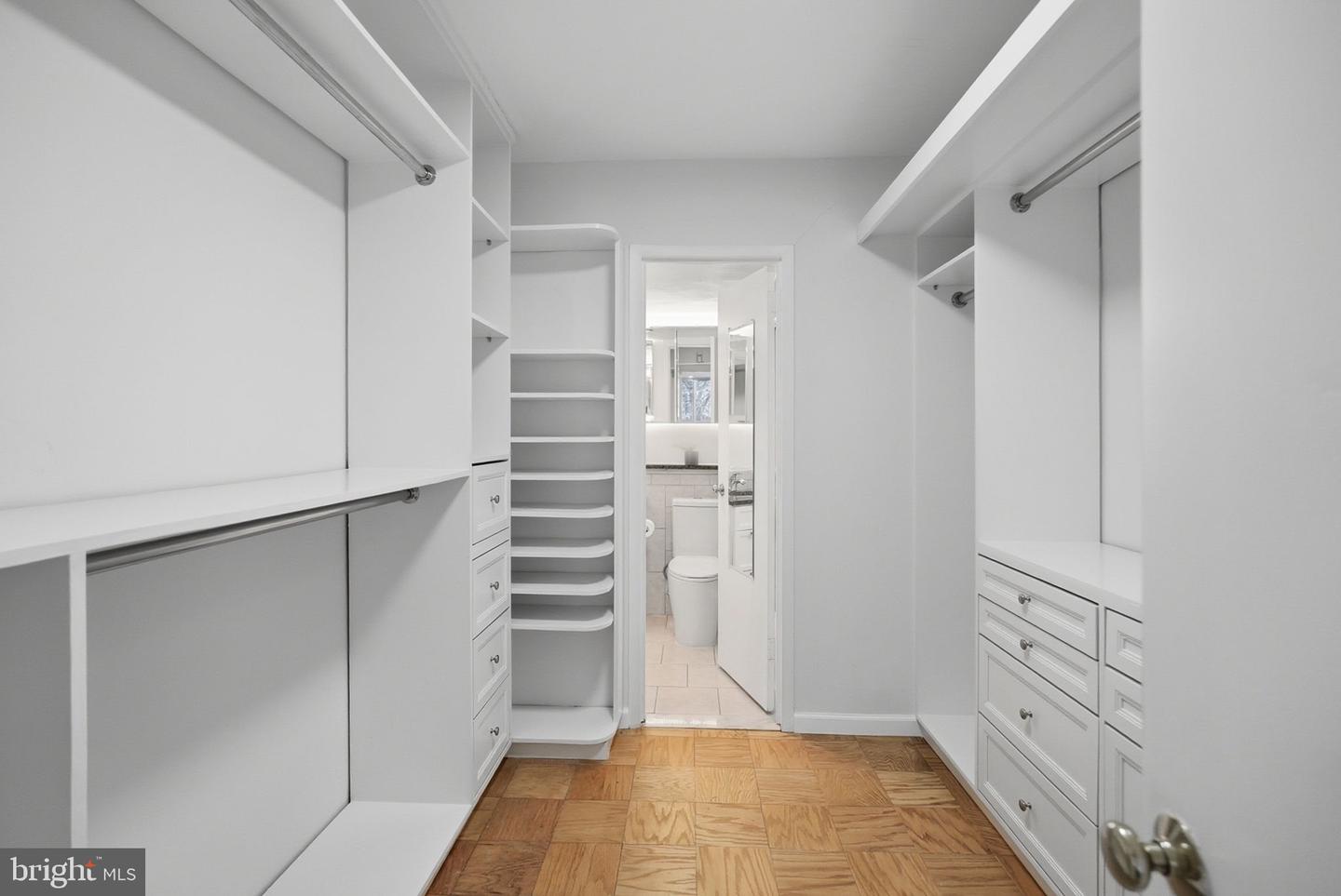 3001 VEAZEY NW #116, WASHINGTON, District Of Columbia 20008, 2 Bedrooms Bedrooms, ,2 BathroomsBathrooms,Residential,For sale,3001 VEAZEY NW #116,DCDC2242878 MLS # DCDC2242878