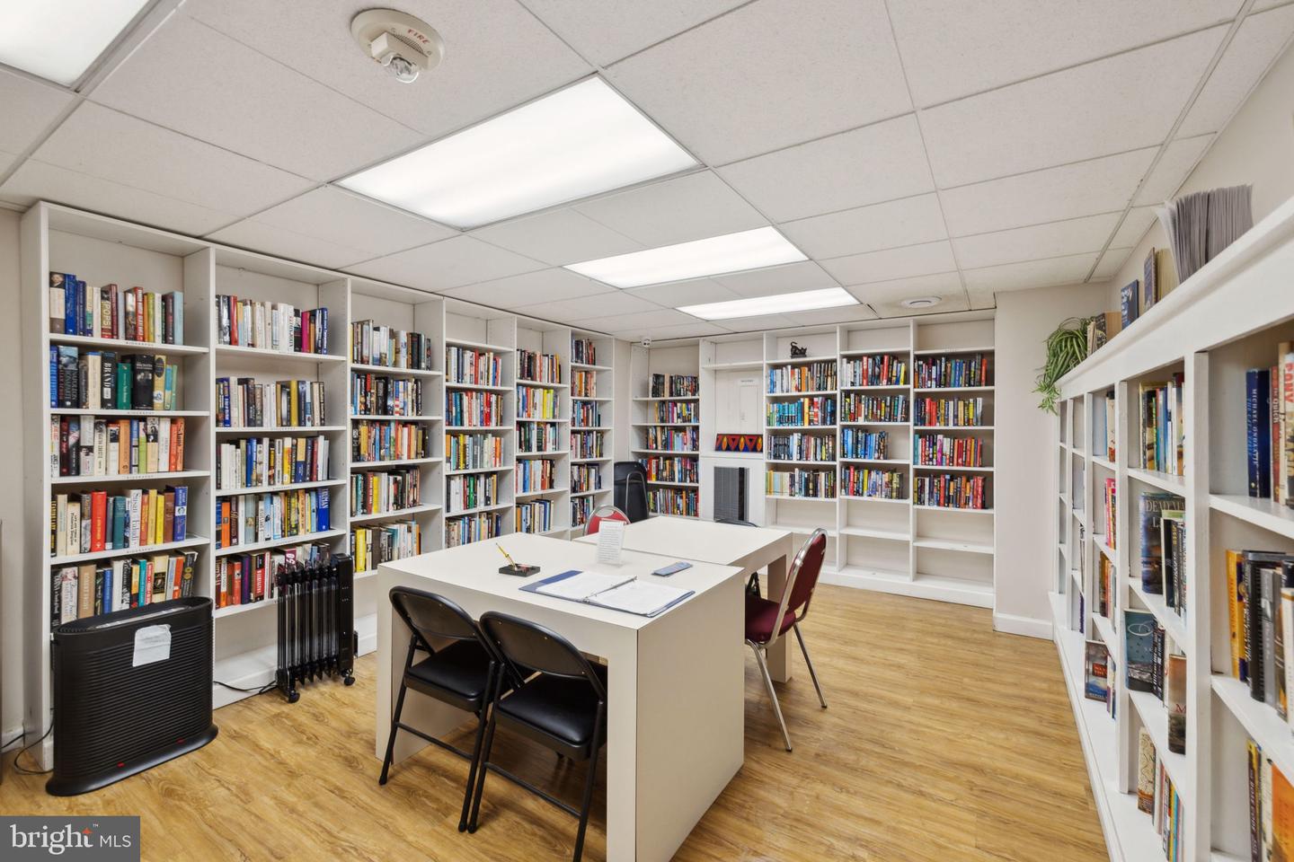 3001 VEAZEY NW #116, WASHINGTON, District Of Columbia 20008, 2 Bedrooms Bedrooms, ,2 BathroomsBathrooms,Residential,For sale,3001 VEAZEY NW #116,DCDC2242878 MLS # DCDC2242878