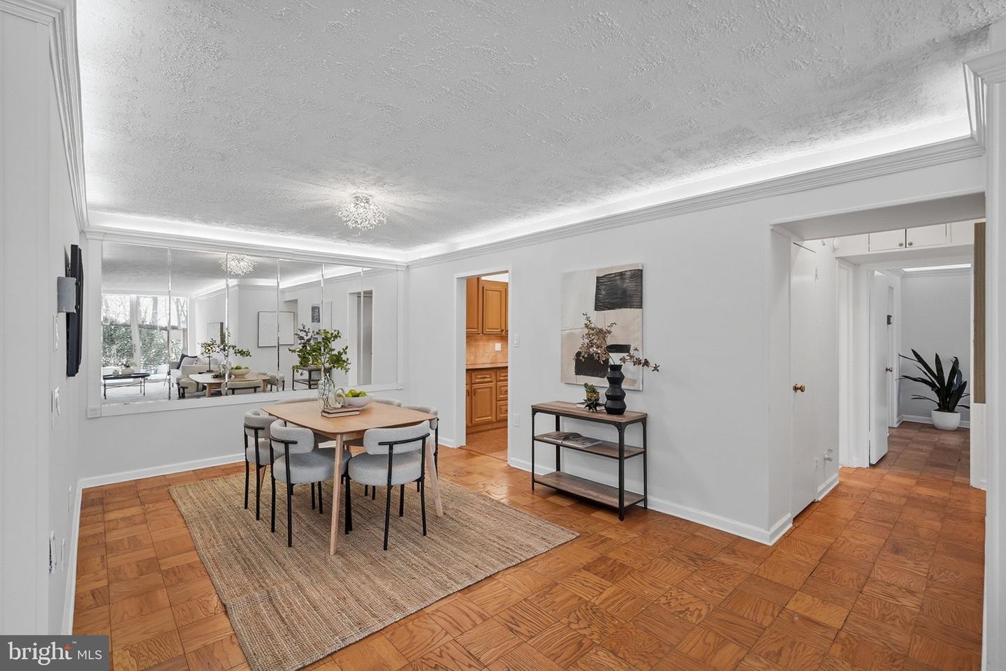 3001 VEAZEY NW #116, WASHINGTON, District Of Columbia 20008, 2 Bedrooms Bedrooms, ,2 BathroomsBathrooms,Residential,For sale,3001 VEAZEY NW #116,DCDC2242878 MLS # DCDC2242878