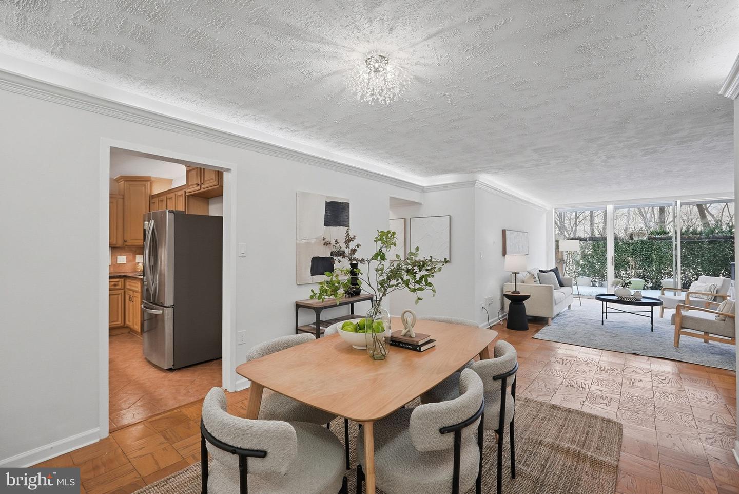 3001 VEAZEY NW #116, WASHINGTON, District Of Columbia 20008, 2 Bedrooms Bedrooms, ,2 BathroomsBathrooms,Residential,For sale,3001 VEAZEY NW #116,DCDC2242878 MLS # DCDC2242878