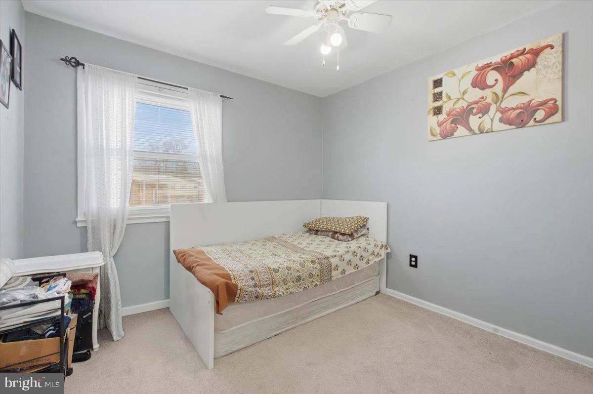 4907 KENYON CT, WOODBRIDGE, Virginia 22193, 4 Bedrooms Bedrooms, ,3 BathroomsBathrooms,Residential,For sale,4907 KENYON CT,VAPW2111064 MLS # VAPW2111064