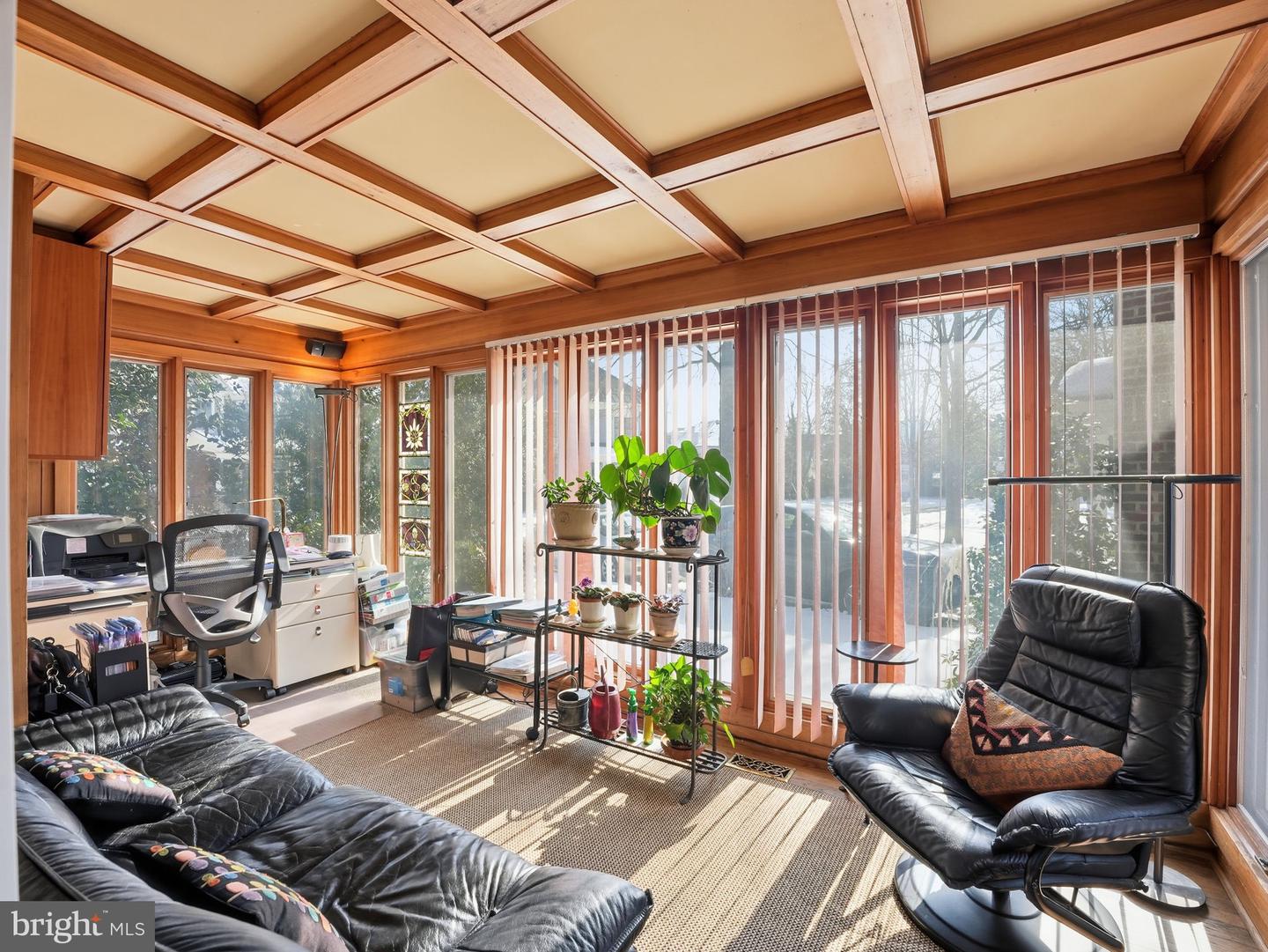 1812 N HANCOCK ST, ARLINGTON, Virginia 22201, 2 Bedrooms Bedrooms, ,3 BathroomsBathrooms,Residential,For sale,1812 N HANCOCK ST,VAAR2068040 MLS # VAAR2068040