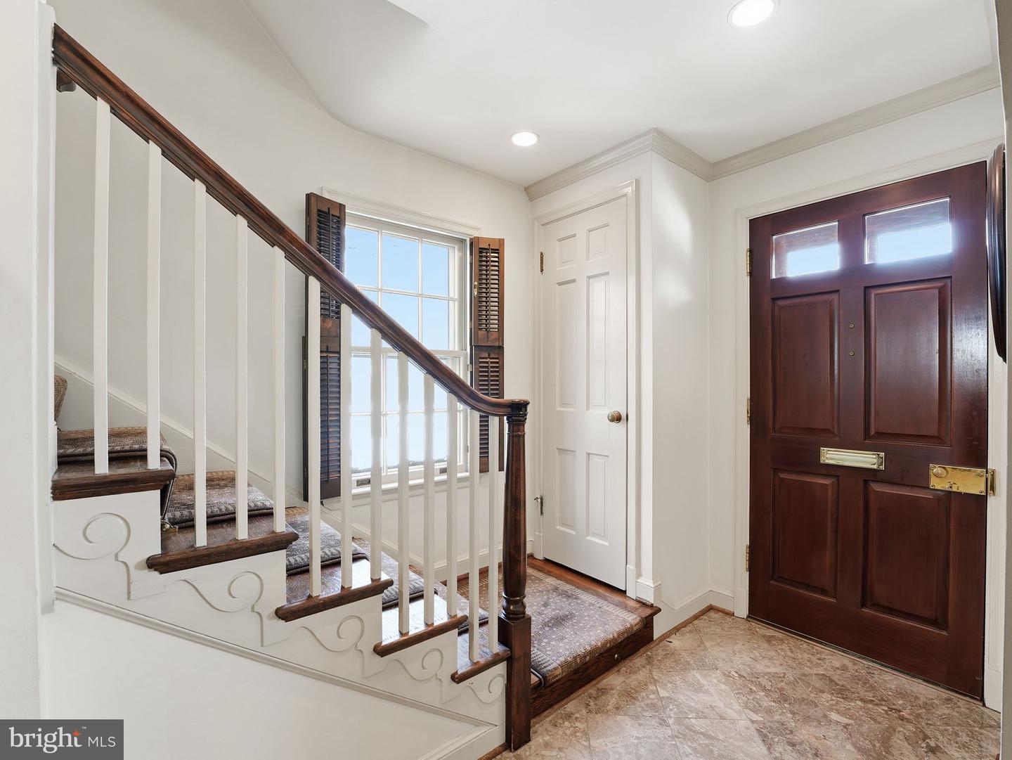 1812 N HANCOCK ST, ARLINGTON, Virginia 22201, 2 Bedrooms Bedrooms, ,3 BathroomsBathrooms,Residential,For sale,1812 N HANCOCK ST,VAAR2068040 MLS # VAAR2068040